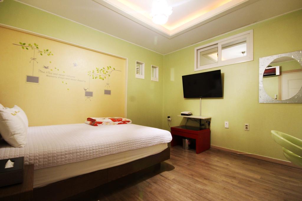 Hole In One Hotel Szacson Kültér fotó